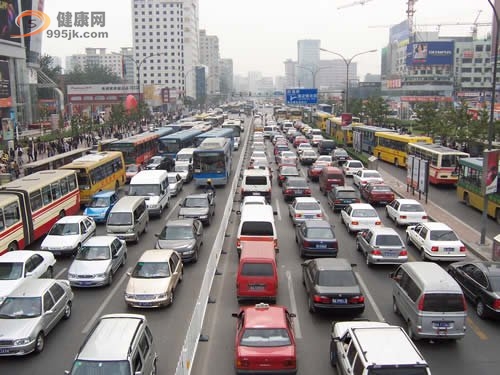 黄金周“三劫”婚礼 旅游 堵车