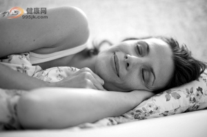 如何护理才能让乳腺癌患者睡个好觉