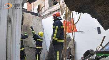 车友查询工信部网站耗油情况挤爆头