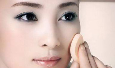 化妆可能导致少女们患上癌症